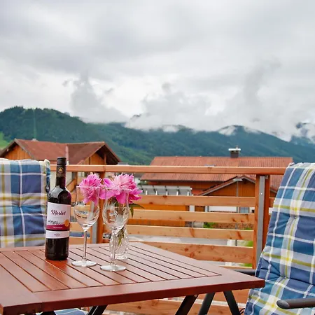 Junge * Хальблех