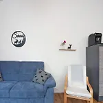 Junge شقة *